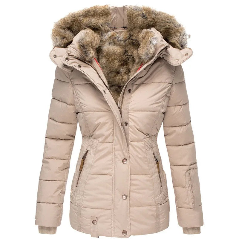Anne | Warme winterjas met bontvoering.