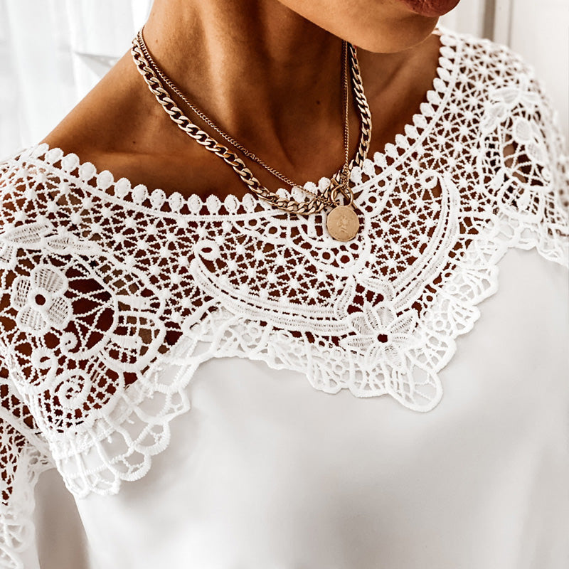 Angela | Elegante Effen Top met Kant